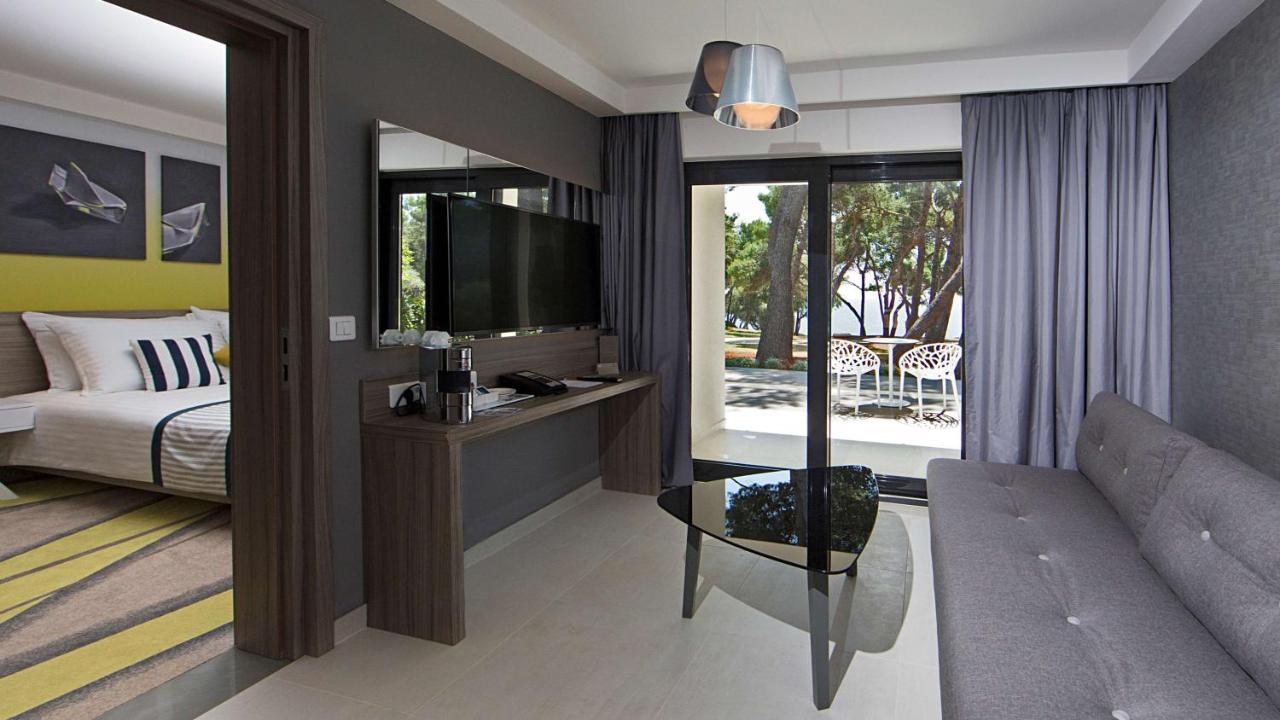 Park Plaza Arena 3* Pula