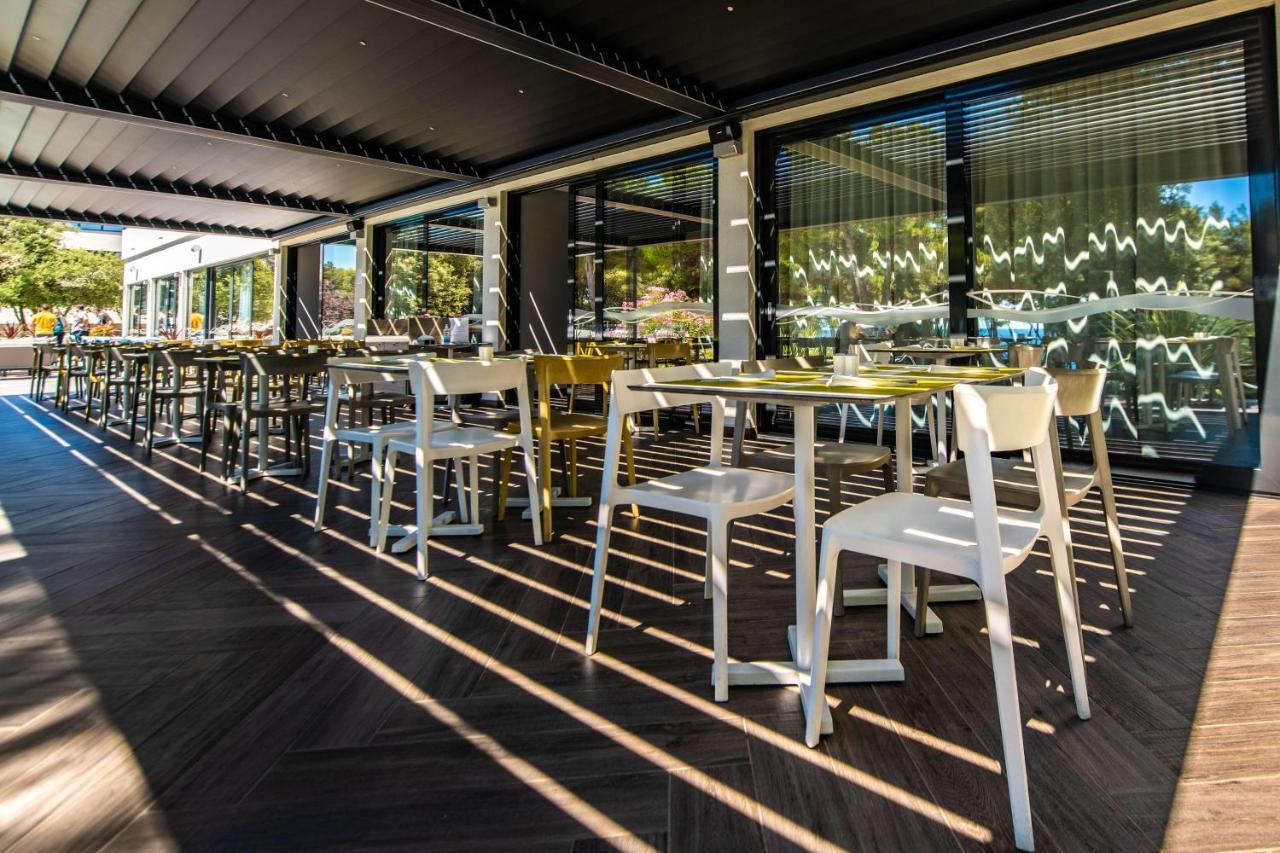 Park Plaza Arena 3* Pula