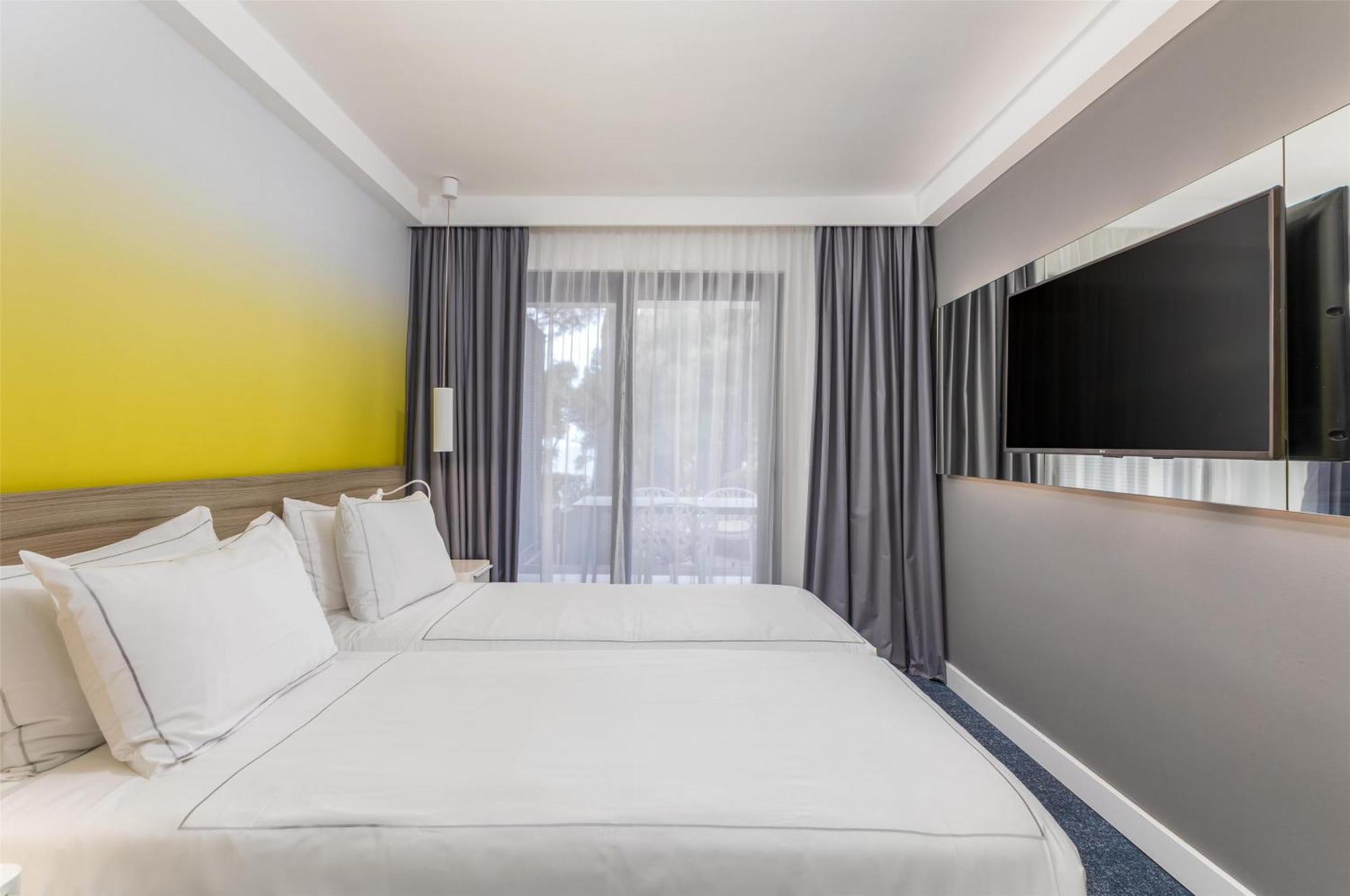 Park Plaza Arena 3*